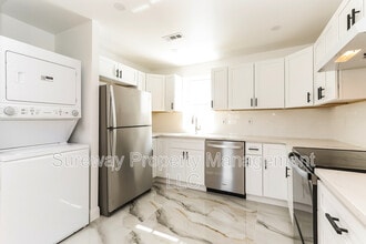 300 Monroe Ave in Cherry Hill Township, NJ - Building Photo - Building Photo