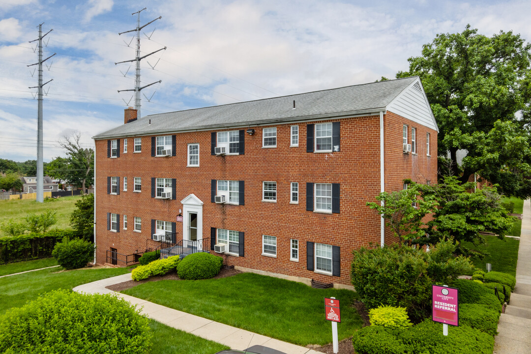 University City Apartments in Hyattsville, MD - Foto de edificio