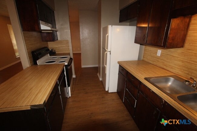 825 Michelle Dr in Copperas Cove, TX - Building Photo - Building Photo