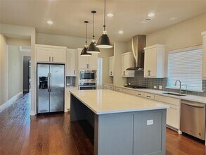 7009 Homestead Dr in McKinney, TX - Foto de edificio - Building Photo