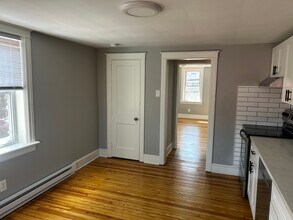 4125 E Swamp Rd, Unit B in Doylestown, PA - Building Photo - Building Photo