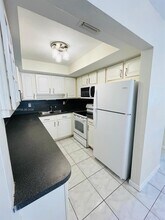 5654 NE 5th Ave in Fort Lauderdale, FL - Building Photo - Building Photo