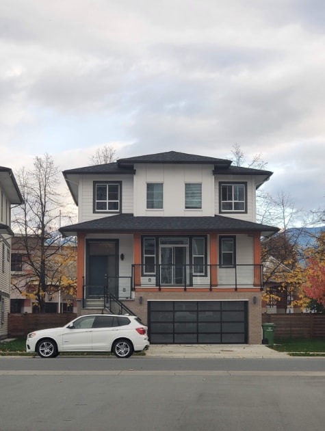 property at 8418 Midtown Wy