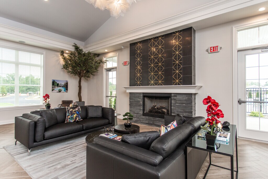 Orange Grand Communities Apartments in Lewis Center, OH