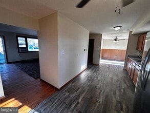 760 Jordan Springs Rd in Winchester, VA - Building Photo - Building Photo