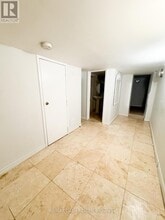 1529 Queen St E in Toronto, ON - Building Photo - Building Photo