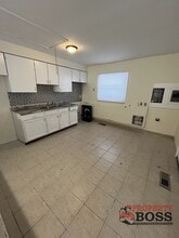 4255 Tennessee St in Gary, IN - Foto de edificio - Building Photo