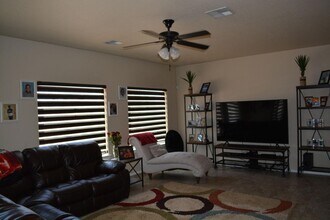 12336 Chelmsford in El Paso, TX - Building Photo - Building Photo