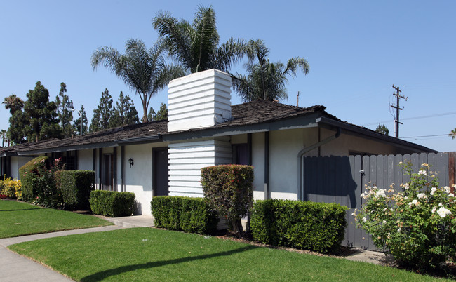 1193 S Belhaven St in Anaheim, CA - Building Photo - Building Photo