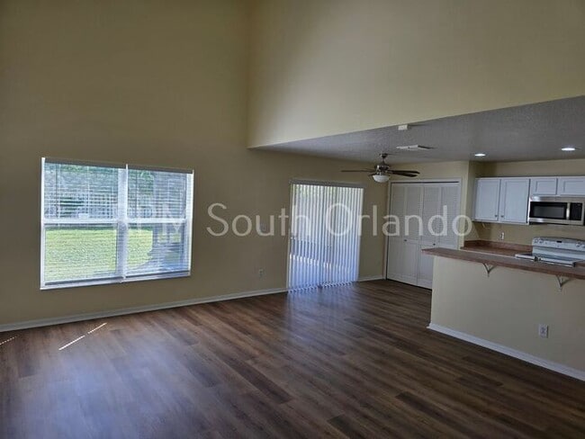 1543 Tiverton Blvd in Winter Garden, FL - Building Photo - Building Photo