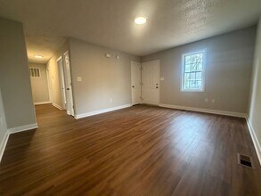 2104 Richmond Ave in Petersburg, VA - Building Photo - Building Photo