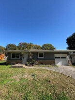 2116 S Delaware Ave in Springfield, MO - Building Photo