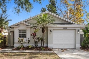 1822 Coyote Pl in Brandon, FL - Building Photo