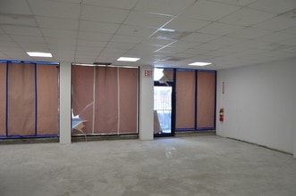 100 Sullivan Pl in Brooklyn, NY - Foto de edificio - Interior Photo