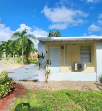 5934 Buchanan St in Hollywood, FL - Building Photo - Building Photo