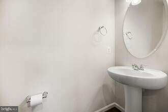 12854 Cloverleaf Center Drive in Germantown, MD - Building Photo - Building Photo