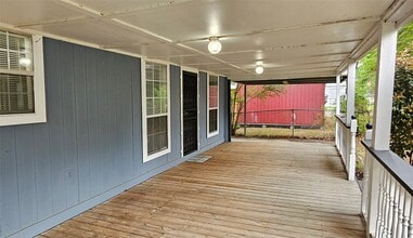 10983 Maywood St in Willis, TX - Building Photo - Building Photo