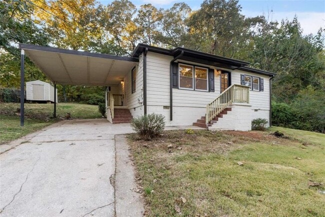 6048 Blackhawk Trail SE in Mableton, GA - Building Photo - Building Photo