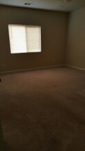 Tuolumne/Yosemite Duplex in Modesto, CA - Building Photo - Building Photo