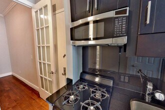 53 Leroy St, Unit 1A in New York, NY - Building Photo - Building Photo