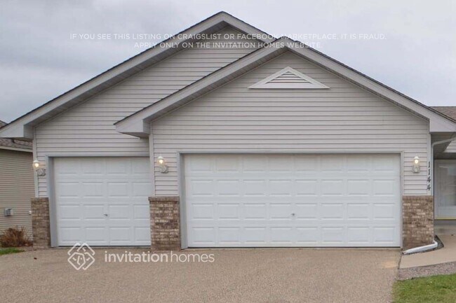 1144 Dorothy Ln in Elko New Market, MN - Building Photo - Building Photo
