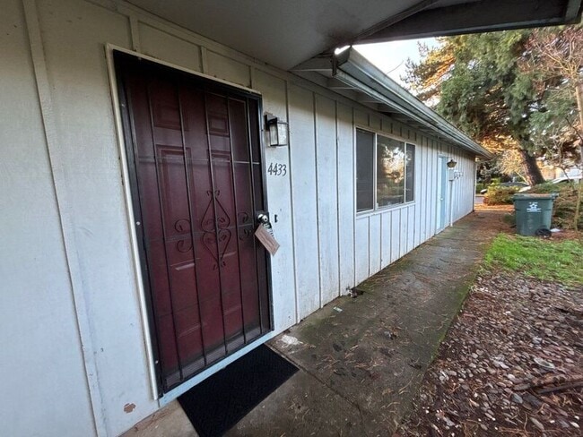4433 Campbell Dr SE in Salem, OR - Building Photo - Building Photo