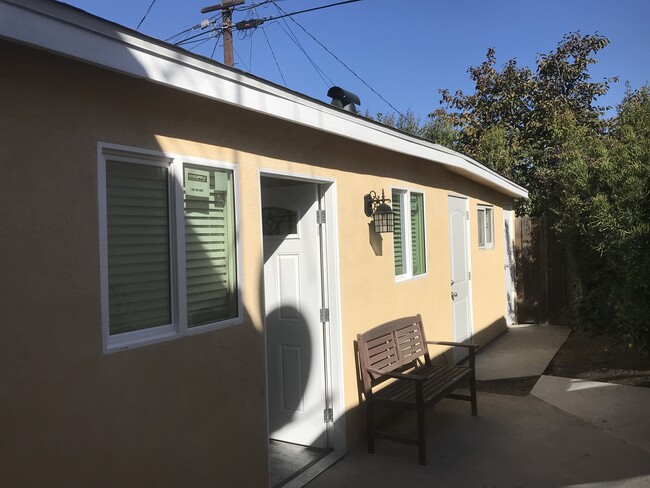 property at 2544 S Bentley Ave