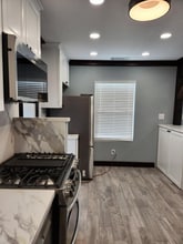 703 42nd St in San Diego, CA - Building Photo - Building Photo