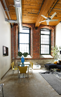 Residences and Lofts at Perkins Park in Lowell, MA - Foto de edificio - Interior Photo