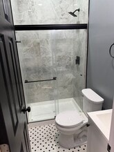 427 S Augusta Ave in Baltimore, MD - Building Photo - Building Photo