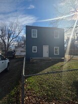 616 10th St in Perry, OK - Building Photo