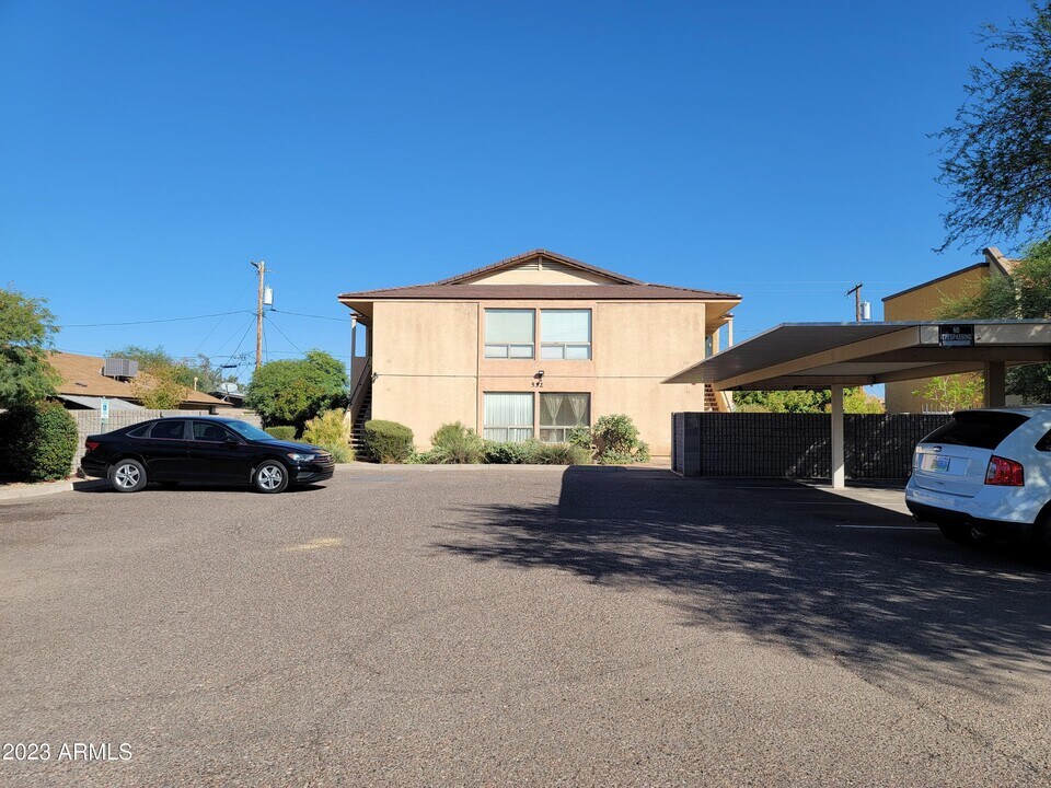 532 W 9th St-Unit -202 in Mesa, AZ - Building Photo