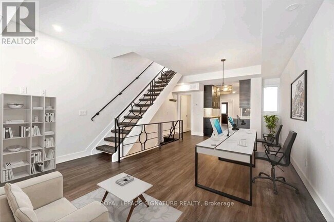property at 532 Richmond St W