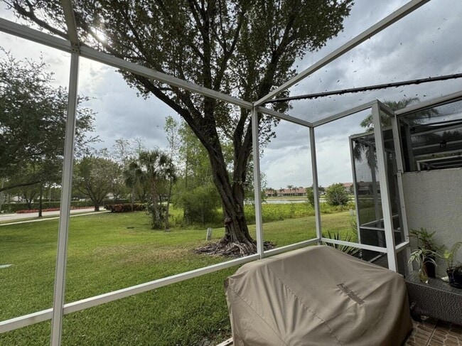21235 Vía Eden in Boca Raton, FL - Building Photo - Building Photo