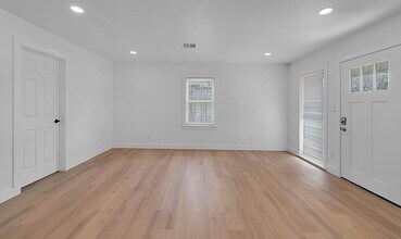 3005 McKenzie Ave in Waco, TX - Building Photo - Building Photo