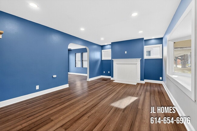 512 Larcomb Ave in Columbus, OH - Building Photo - Building Photo