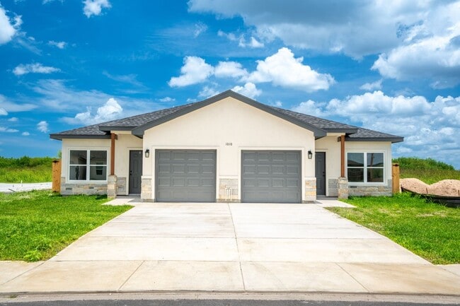 property at 1010 Escondido Ln E