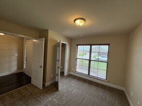 2467 Bell Manor Dr SW in Huntsville, AL - Building Photo - Building Photo