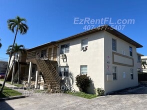 632 8th St in West Palm Beach, FL - Building Photo - Building Photo