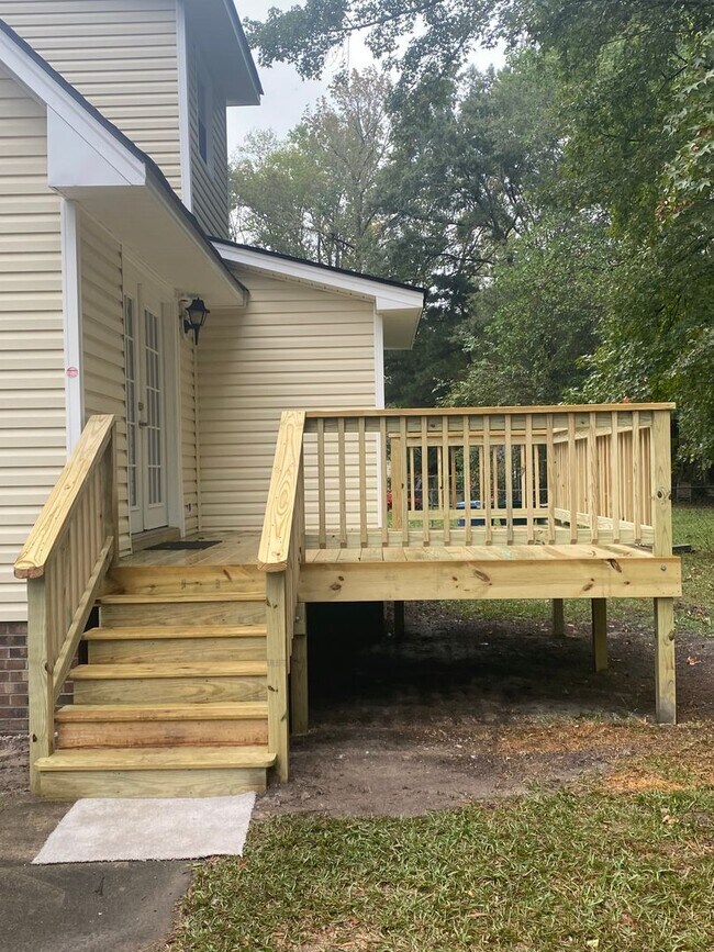 1509 N Respess St in Washington, NC - Building Photo - Building Photo