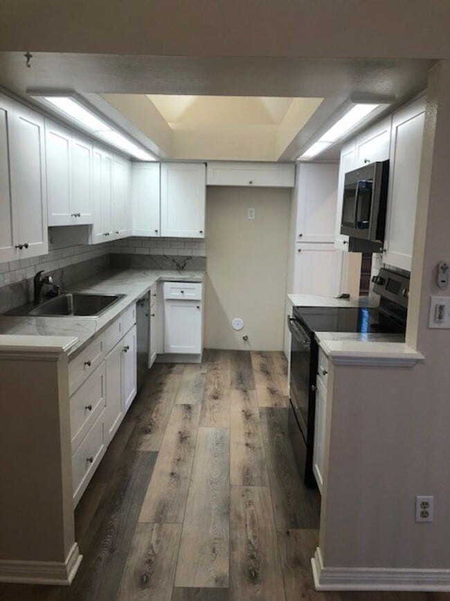 property at 3057 Loysburg Bay