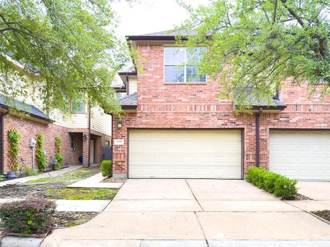 property at 5227 Brinkman Ct
