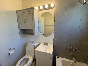 411 Maple St in Tehachapi, CA - Building Photo - Building Photo