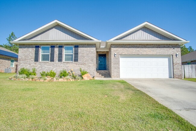 property at 4668 Red Oak Dr