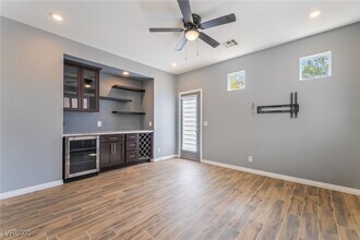 7368 Umberto St in Las Vegas, NV - Building Photo - Building Photo