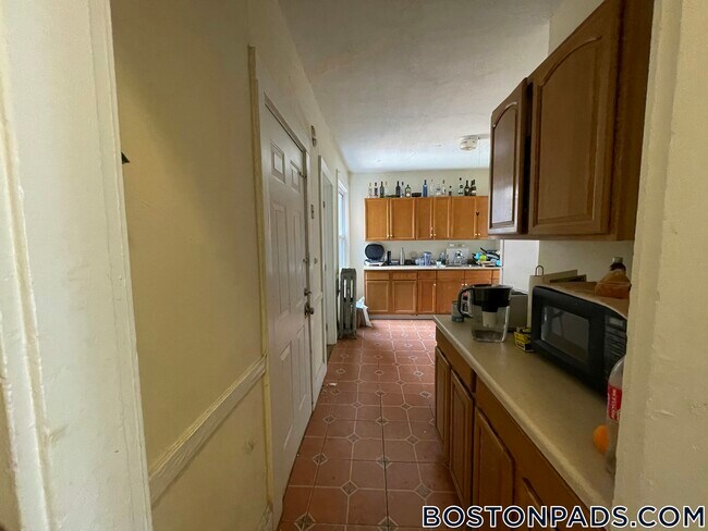 192 Kelton St