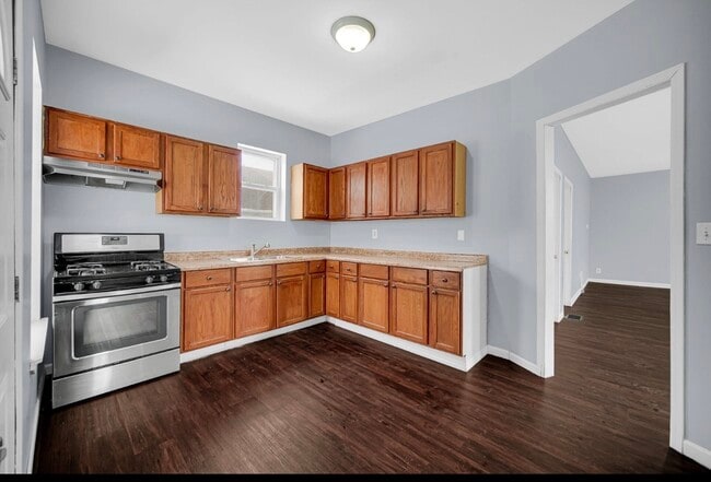 922 Summer St, Unit Unit 1