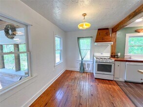 11716 NE 7th Ave in Gainesville, FL - Building Photo - Building Photo