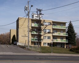 The GlenLawrence in Toronto, ON - Building Photo