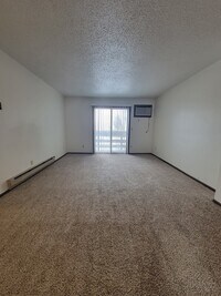 1652 8th St N photo'